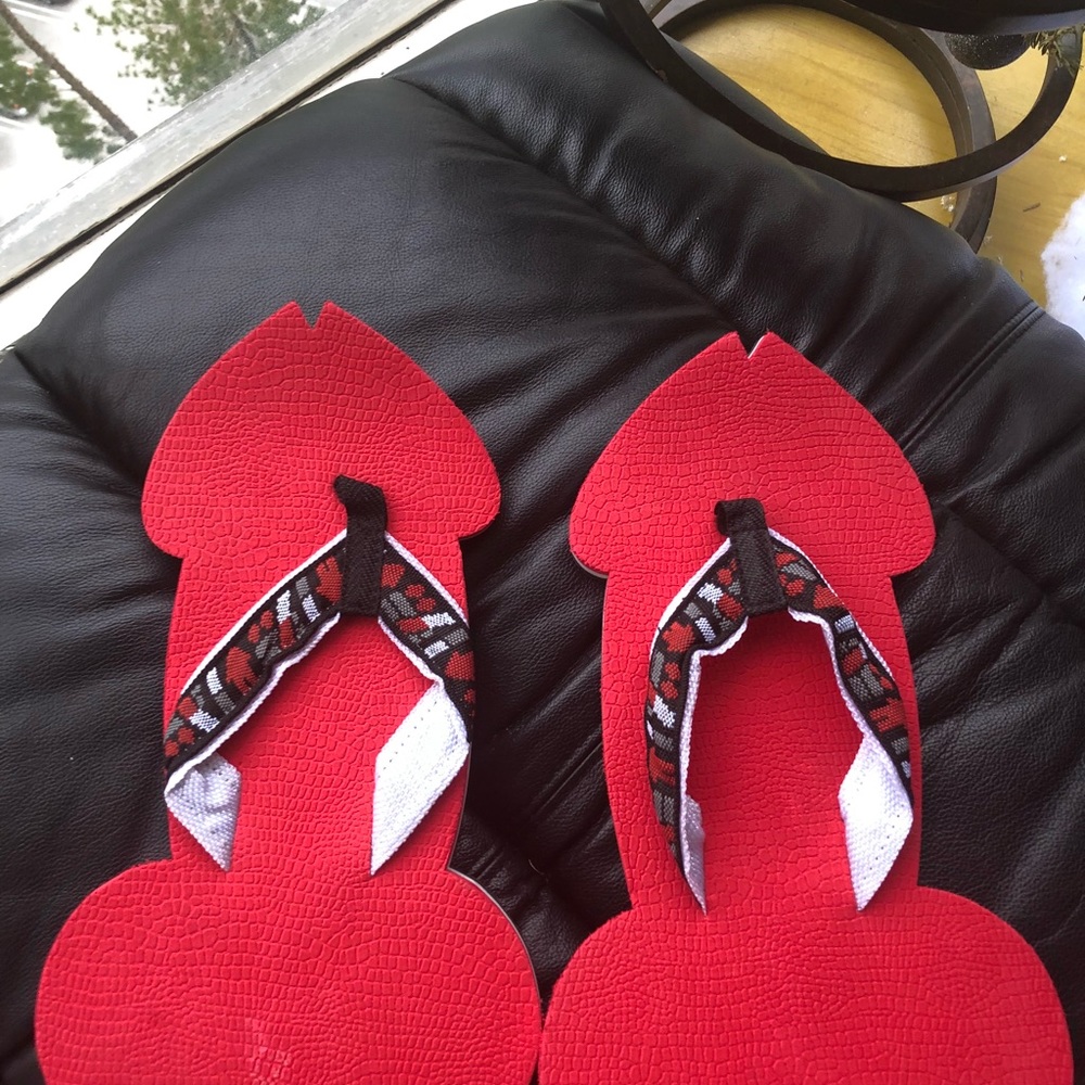 Flip flop unisex . Size Medium 7-9
